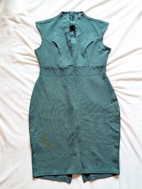 Glare teal green bodycon midi Body Sculpting Midi Dress Size: L